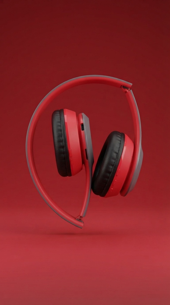 P47 Bluetooth headphone